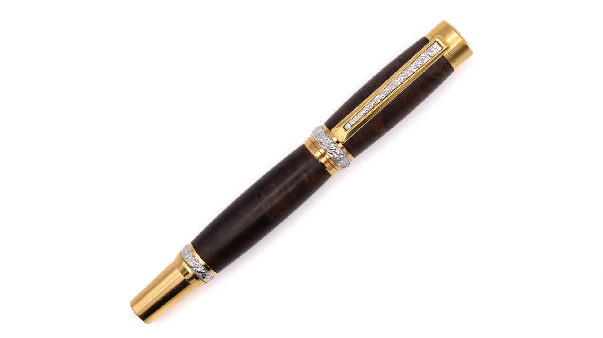 Bounty fountain pen in walnut burl